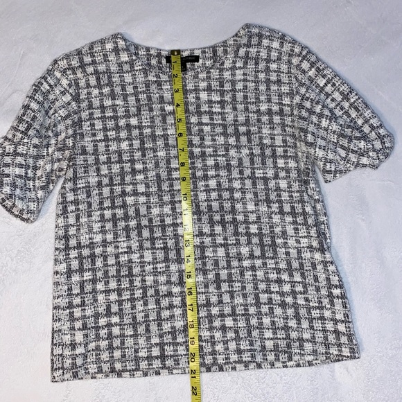 🌟FINAL SALE🌟 Banana Republic tweed twist-knot sleeve blouse - Picture 5 of 8